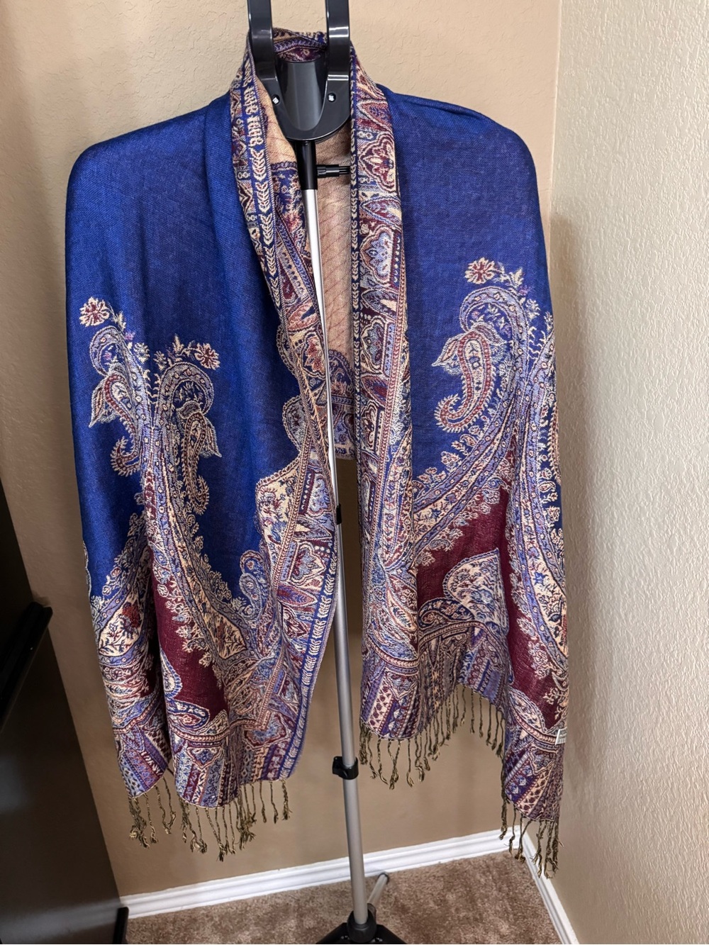 Pashmina Blue Paisley Pattern Fringe Wrap with Burgundy Accents silk blend
